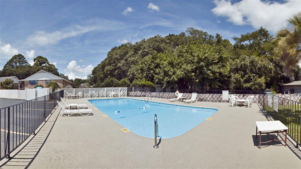 Super 8 By Wyndham Port Royal/Beaufort Exterior foto